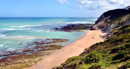 Appartement Confortable avec terrasse/loggia