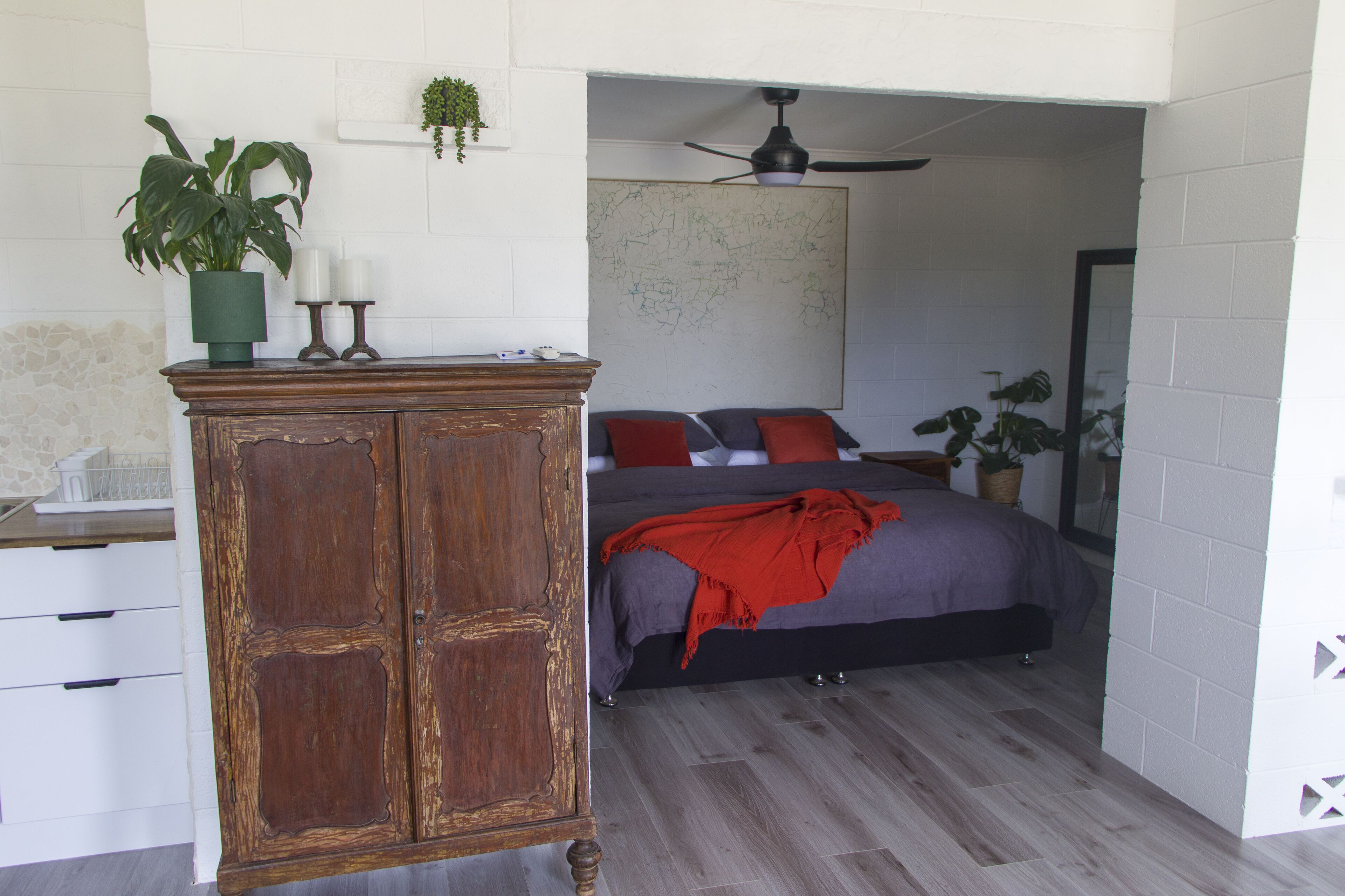 Lake Bonney Views - Cabin Retreat — image 18