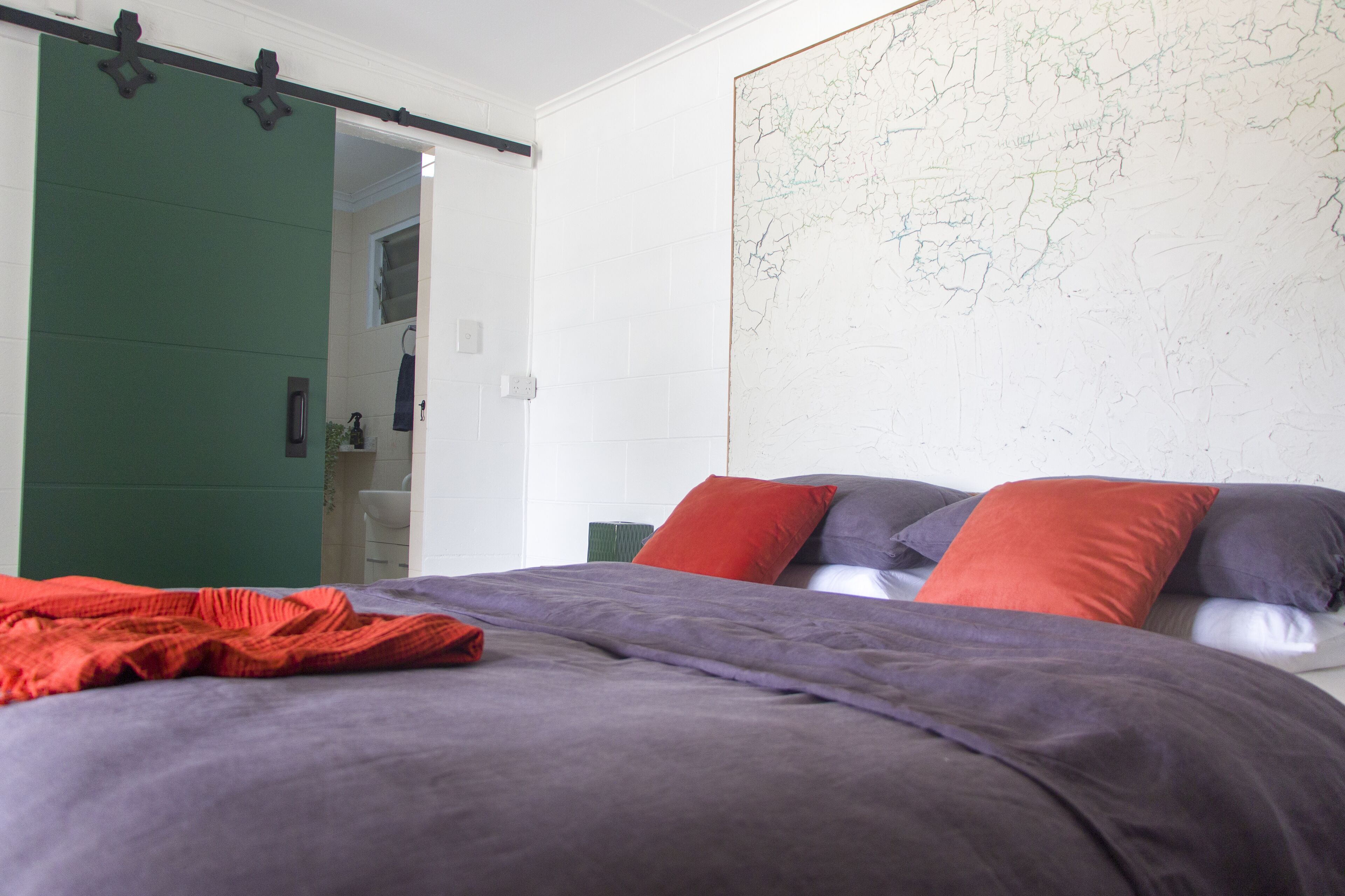 Lake Bonney Views - Cabin Retreat — image 20