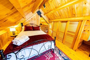 4 chambres, bureau, fer et planche à repasser, lit parapluie