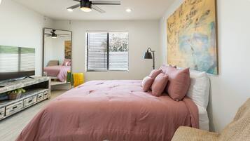 1 bedroom, iron/ironing board, free WiFi, bed sheets