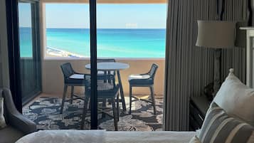 2 chambres, fer et planche Ă repasser, Wi-Fi, draps fournis