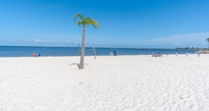 3260 Little Harbor