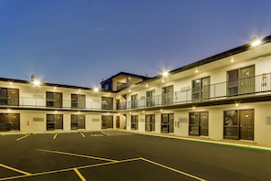 Exterior - The Shamrock (Cicero)