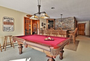 Spielezimmer