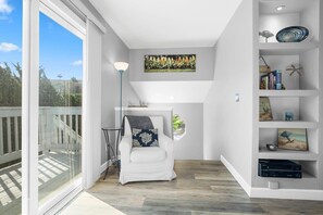 Interior - Casa Azul- just blocks from Rio del Mar beach! (Aptos)