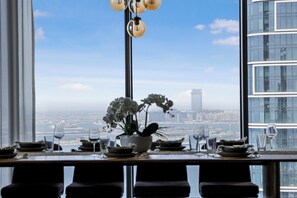 Luxury Penthouse, 4 Bedrooms, Non Smoking, Sea View | Dining room