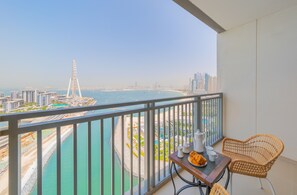Premium Apartment, 2 Bedrooms, Non Smoking, Marina View | Balcony view