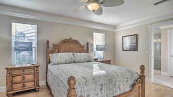 3 bedrooms, iron/ironing board, travel crib, internet