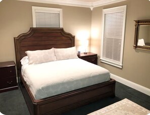 5 bedrooms, WiFi, bed sheets