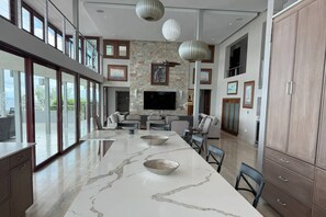 Dining - Stunning Ocean Views, WIFI, Private Pool, Large Villa, Great for Groups, Close to Seven Seas Beach (Fajardo)