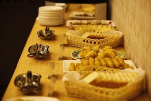 Unclassified image, 3 of 115, button - Shanshui Hotel (Yuxi)
