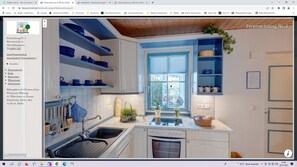 Kühlschrank, Ofen, Geschirrspüler, Wasserkocher mit Kaffee-/Teezubehör