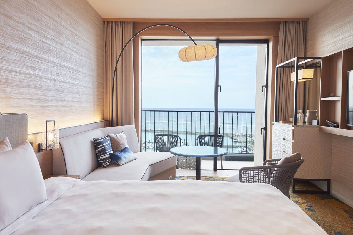 superior double room, non smoking | premium bedding, down duvets, in-room safe, individually decorated