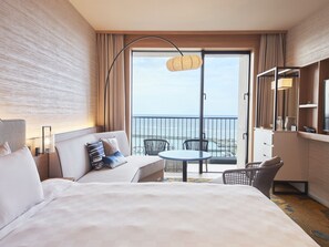 Superior Double Room, Non Smoking | Premium bedding, down comforters, in-room safe, individually decorated - Okinawa Prince Hotel Ocean View Ginowan (Ginowan)