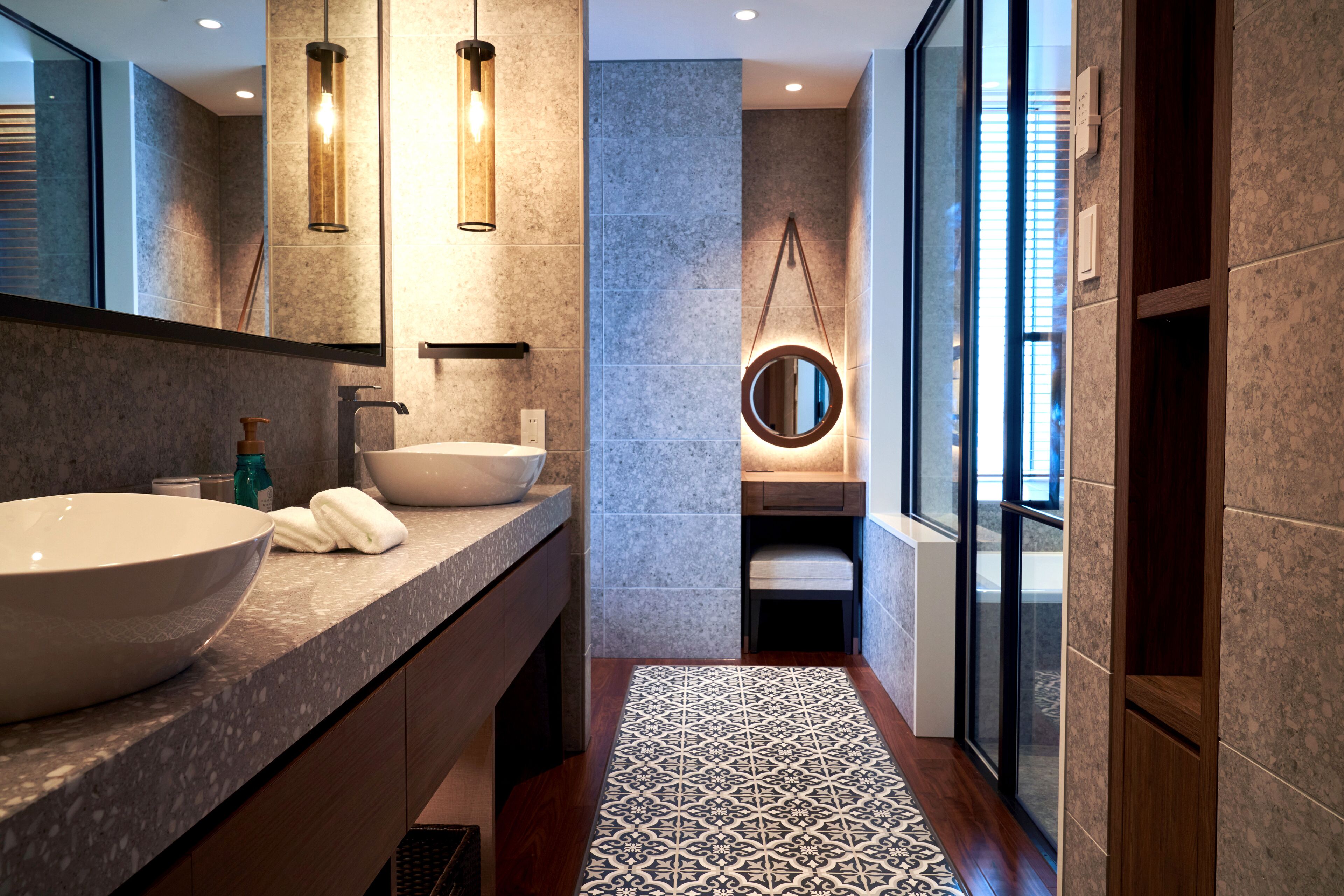 premium bedding, down duvets, in-room safe, individually decorated