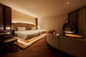 Premium Twin kamer, niet-roken | Luxe beddengoed, donzen dekbedden, een kluis op de kamer
