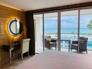 Ocean Deluxe Room | Vista a la playa o el mar