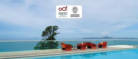 Outdoor pool, sun loungers