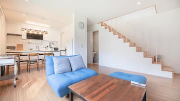 Basic Room, 2 Bedrooms (D102 (Dupoolex 102))