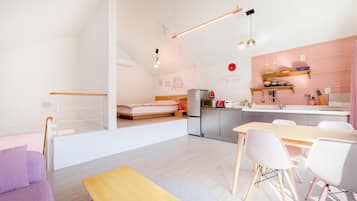 Basic Room, 1 Bedroom (C104 (Coupool 104)) | 1 bedroom, free WiFi