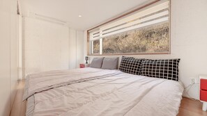 Basic Room, 2 Bedrooms (P102 (Poolhouse)) - Gapyeong Doomil Doomil Poolvilla (Gapyeong)