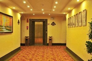 Interior - GreenTree Inn (Kunming South High-speed Railway Station Shilin Street) (Kunming)