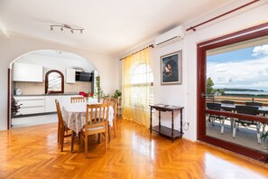 Dining - Apartman DA6 petelin (Cittanova)