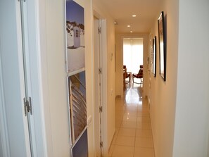 Interior - Apartment 'Estartit Park Pb-1' with Shared Pool, Wi-Fi and Air Conditioning (L'Estartit)