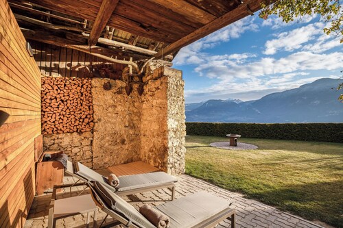 Ferienwohnung "Brantenhof Vinea" mit Bergblick, Sauna und WLAN