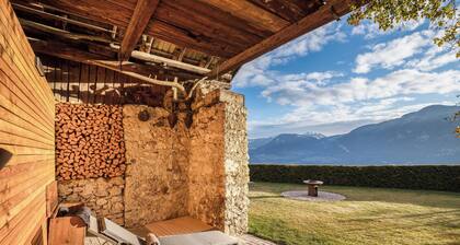 Ferienwohnung "Brantenhof Vinea" mit Bergblick, Sauna und WLAN