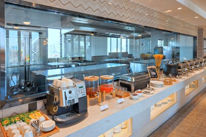 Maxx Phnom Penh Downtown (By H World)