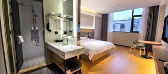 Super 8 Lechang Shaoguan Renmin Middle Road