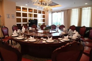 Restaurant - Yonggui Hotel (Qianxi)
