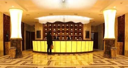 Aishang Hotel (Ji'an People's Square Branch)