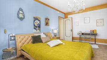 2 makuuhuonetta, silitysrauta/-lauta, Wi-Fi, vuodevaatteet