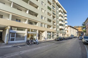 Exterior - Lucilla Home-APT with WiFi in the heart of Udine! (Udine)