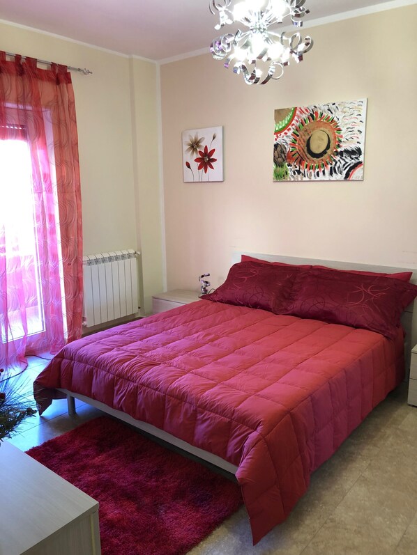 1 chambre, Wi-Fi gratuit, draps fournis