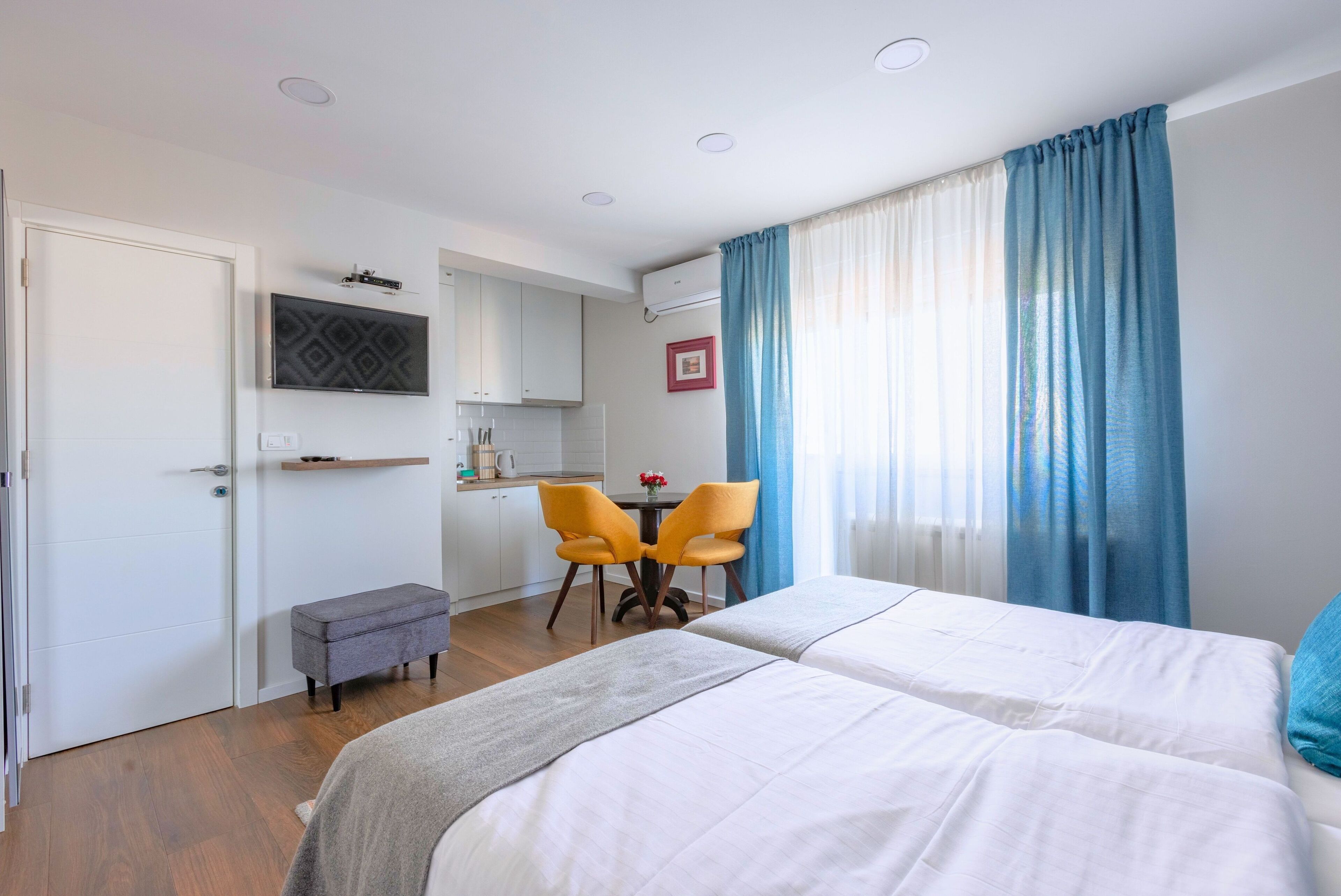 1 bedroom, iron/ironing board, free WiFi, bed sheets