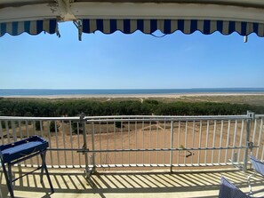 Property grounds - Charming renovated T2 with balcony and parking, direct beach access - Saint Brevin (Saint-Brevin-les-Pins)