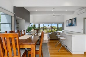Dining - Great Ocean Road Lodge (Skenes Creek)