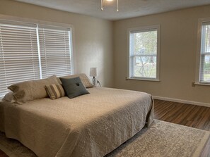 3 habitaciones, tabla de planchar con plancha y wifi gratis