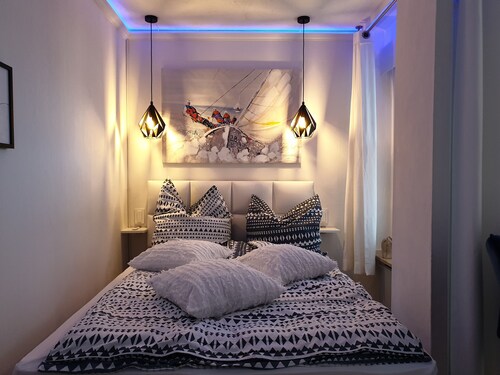 Comfortable and modern, balcony, PP, beach, DeLongi, home cinema ...