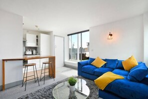 Fernseher, Videospiele, Netflix, Streaming-Dienste