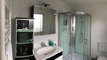 Een douche, een haardroger