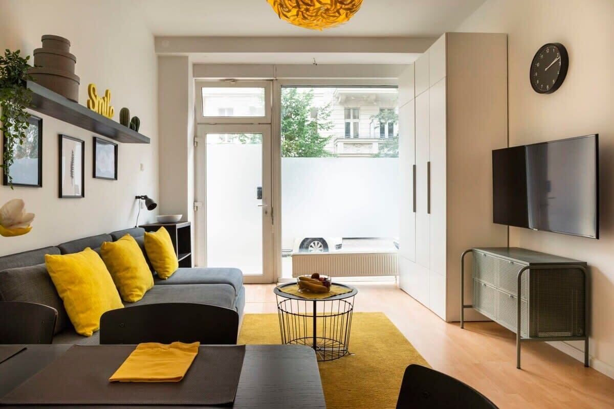 Flat-screen TV, offices