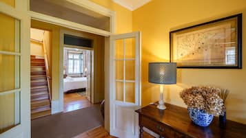 6 habitaciones, wifi gratis y ropa de cama