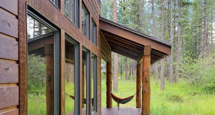 Triple J Cabin