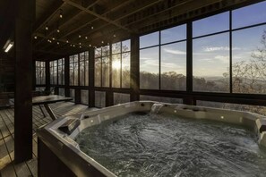 Bain à remous intérieur