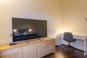 Interior - My hotel Peyrou - Première conciergerie (Montpellier)